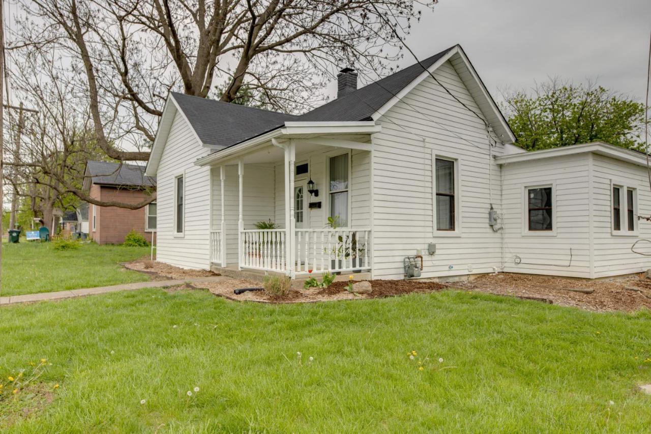 Modern Family Home In Mason With Backyard And Fire Pit Εξωτερικό φωτογραφία