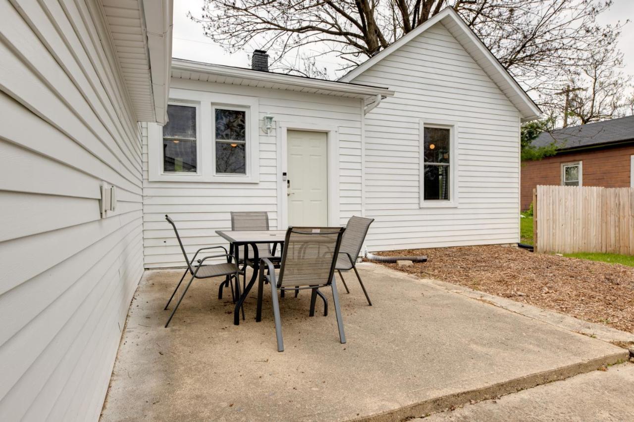 Modern Family Home In Mason With Backyard And Fire Pit Εξωτερικό φωτογραφία